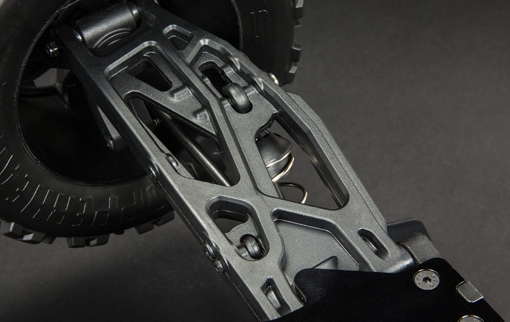 arrma kraton 4wd extreme bash roller
