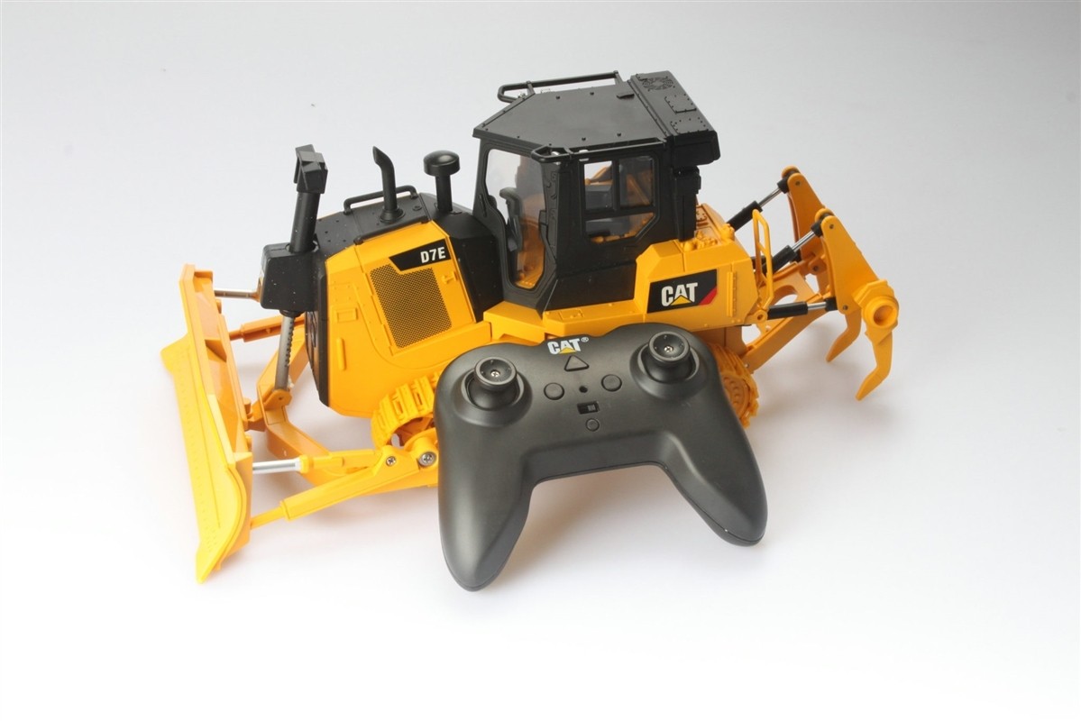 diecast masters rc dump truck