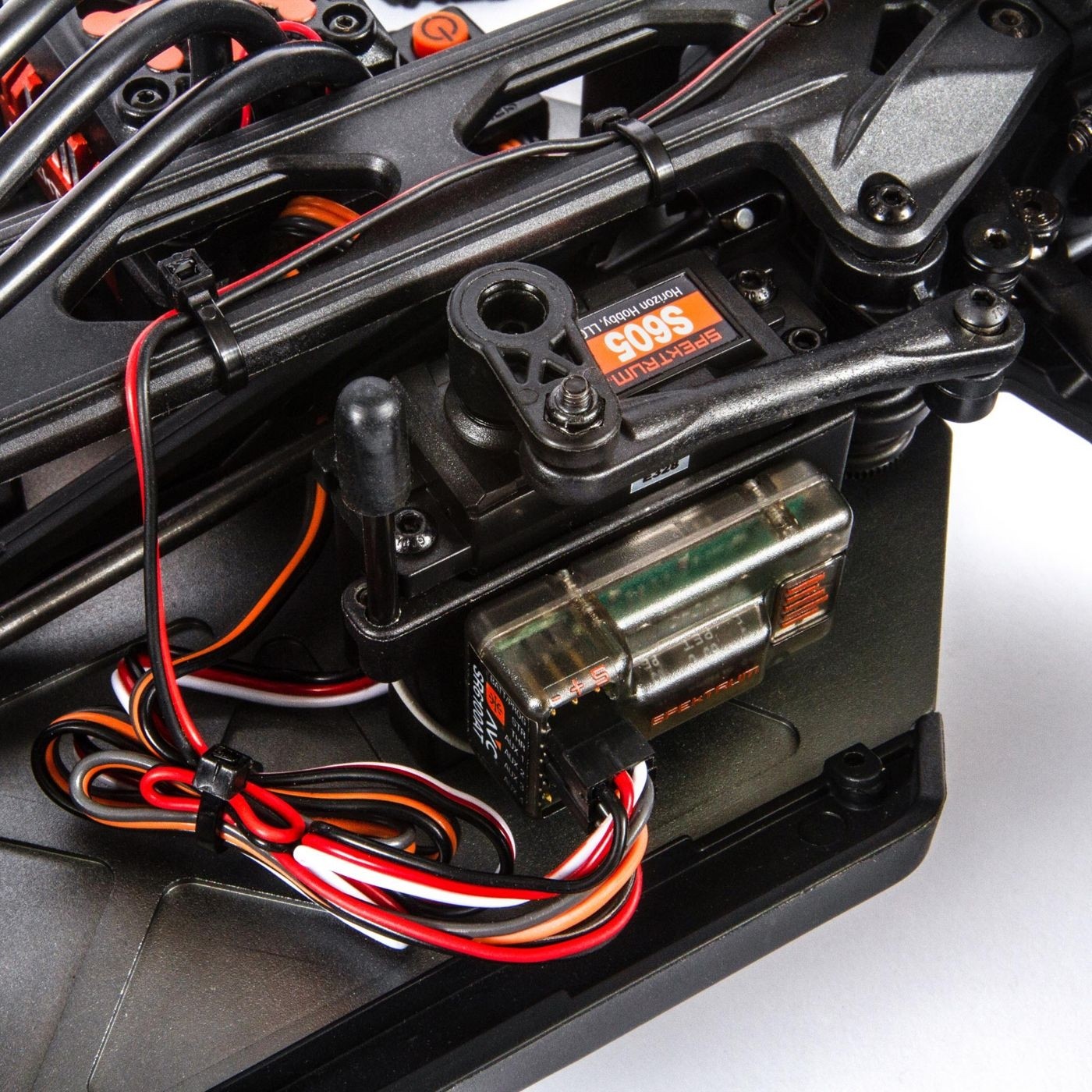 losi tenacity sct brushless