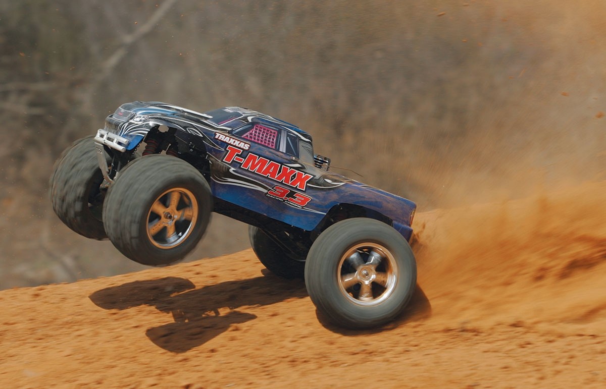 traxxas t maxx nitro