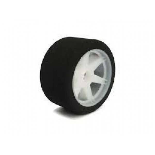 HOT RACE FRONT TYRES 1\8 SHORE 35 ON LIGHT RIMS