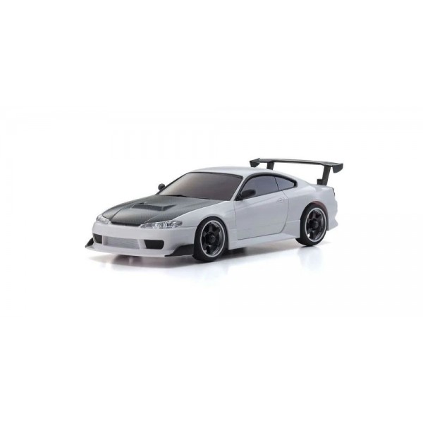Kyosho Nissan Silvia S15 Equipped with GT Wing, White