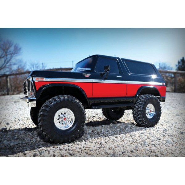 Traxxas Ford Bronco 4WD Electric Rock Crawler Truck with TQi 2.4GHz Radio System