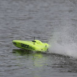 Pro Boat Miss Geico 29 inch Catamaran V3 PRB08009 Boats Larry s Performance RC Online lprcs