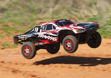 Traxxas slayer 3.3 pro 4x4 nitro hot sale