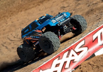 Traxxas LaTrax Teton RTR 1 18 Brushed 4WD Monster Truck Blue